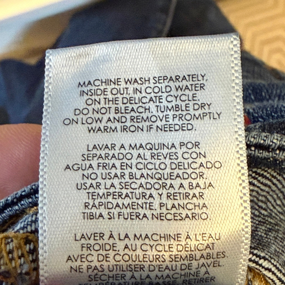 CAbi Carmel Crop #6704 Size 8 EUC - Picture 9 of 11